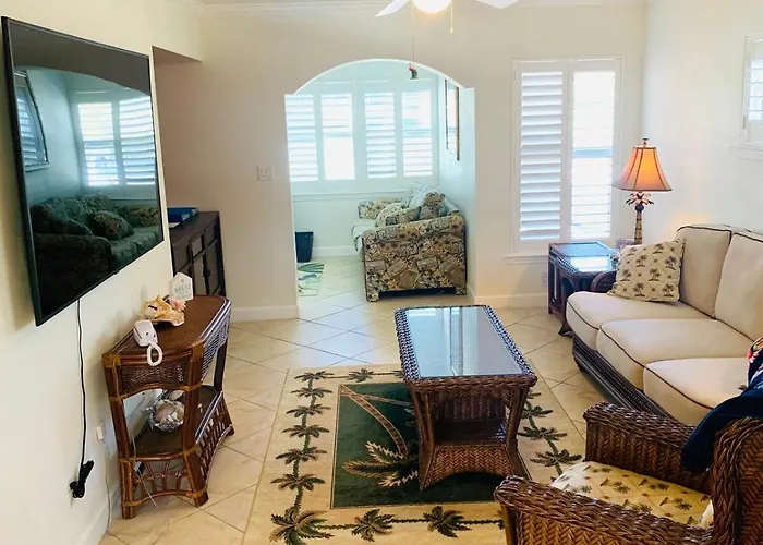 Apartment Indian Shores 2 Bedroom Escape!